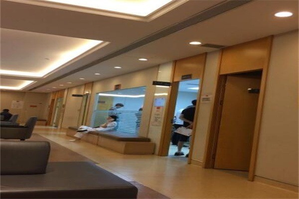 爱康国宾体检中心